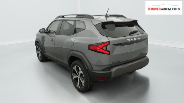 Dacia Duster image 1