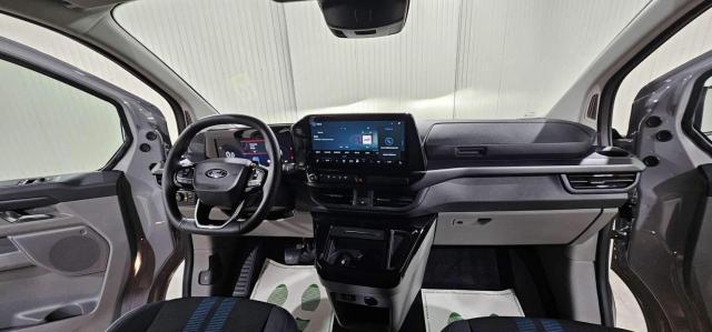 Ford Transit Custom image 9