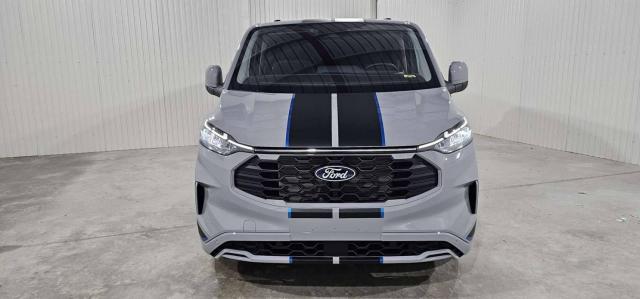 Ford Transit Custom image 8