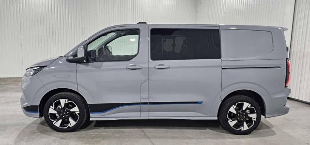 Ford Transit Custom image 1