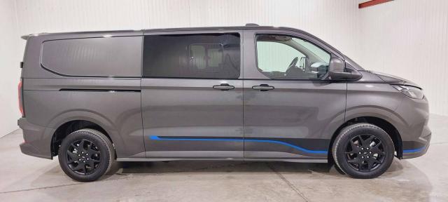 Ford Transit Custom image 4