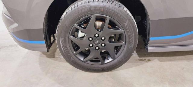 Ford Transit Custom image 2