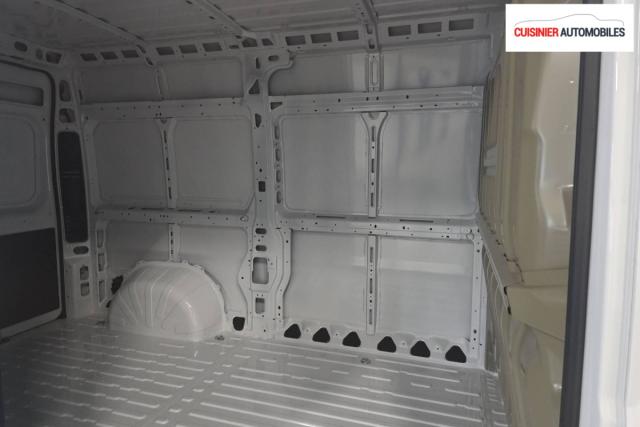 Peugeot Boxer image 3