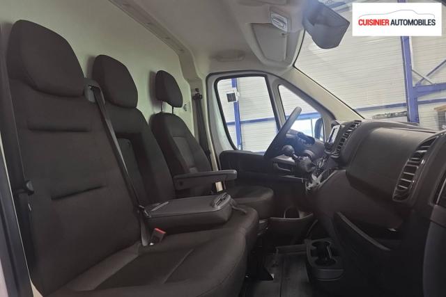 Peugeot Boxer image 8