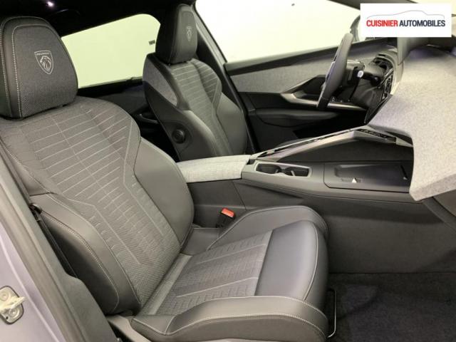 Peugeot 5008 image 6