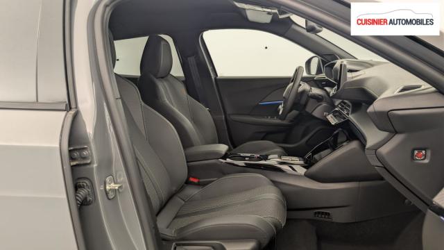 Peugeot 2008 image 7