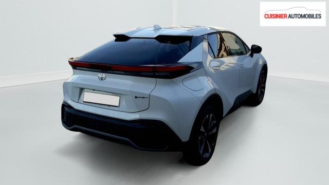 Toyota C-Hr image 5