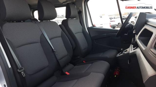 Renault Trafic image 7