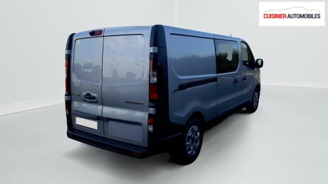 Renault Trafic image 2