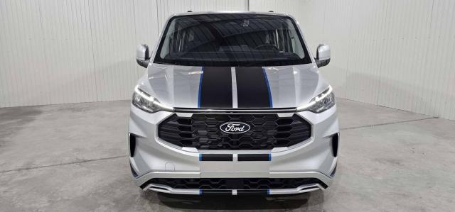 Ford Transit Custom image 9