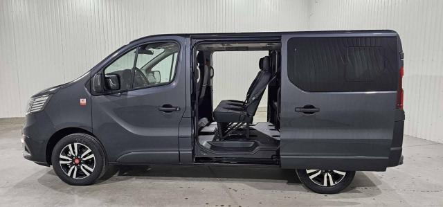 Renault Trafic image 1