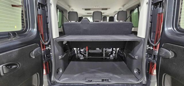 Renault Trafic image 3