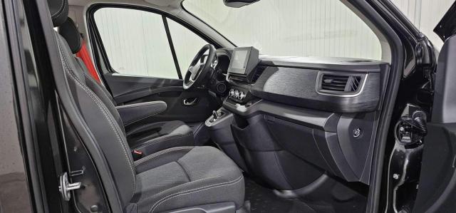 Renault Trafic image 6