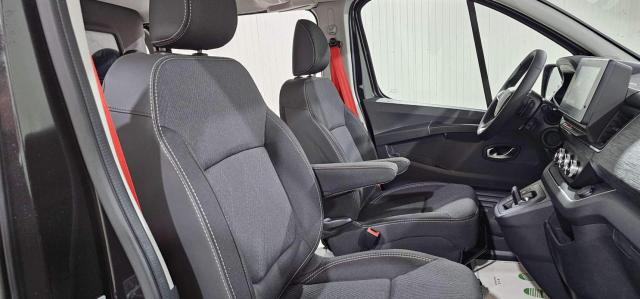 Renault Trafic image 1