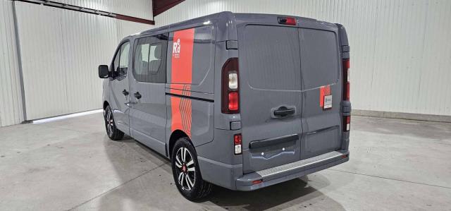 Renault Trafic image 2