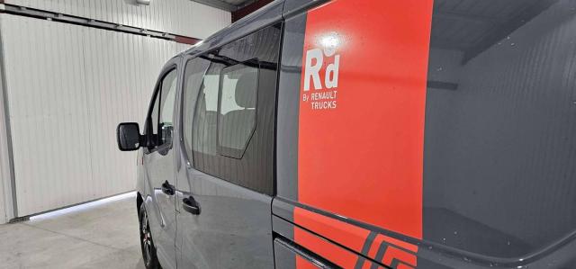 Renault Trafic image 7