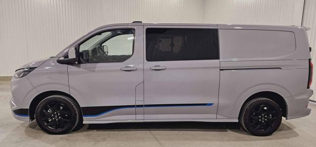 Ford Transit Custom image 8