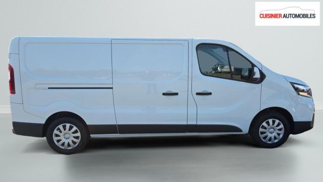 Nissan Primastar image 2