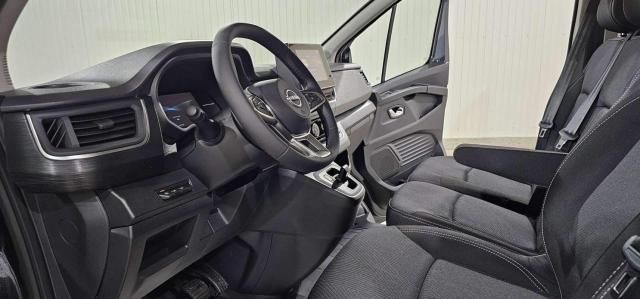Nissan Primastar image 5