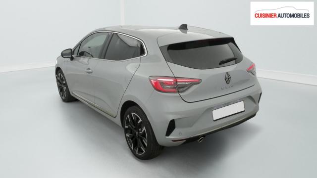 Renault Clio image 2