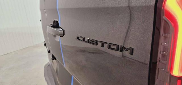 Ford Transit Custom image 5