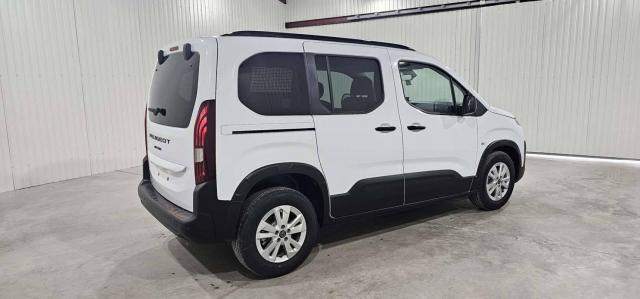 Peugeot Rifter image 3