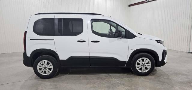 Peugeot Rifter image 8