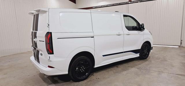 Ford Transit Custom image 9