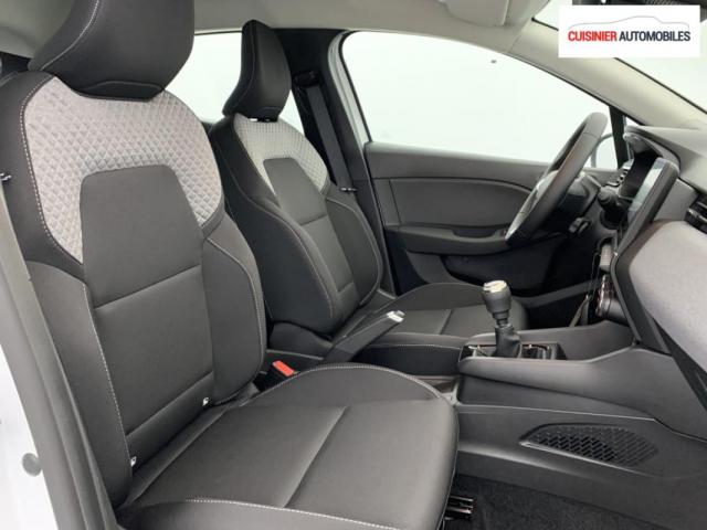 Renault Clio image 8