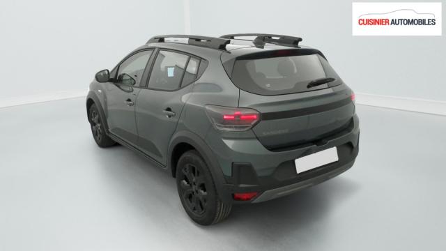 Dacia Sandero image 2