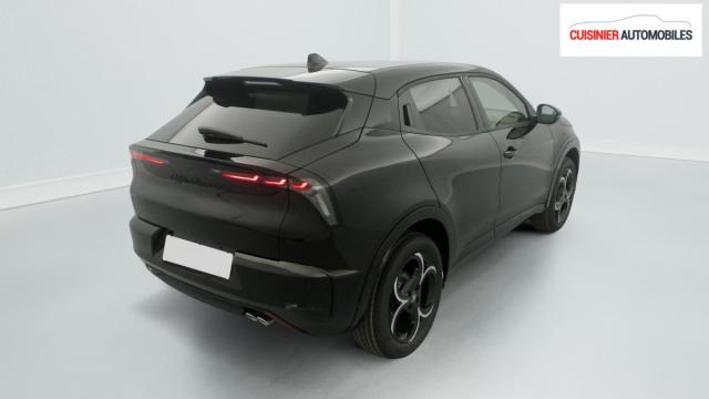 Alfa Romeo Junior image 9