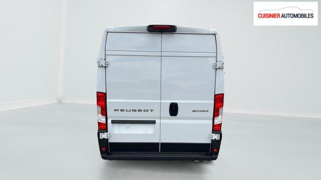 Peugeot Boxer image 1