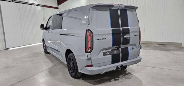 Ford Transit Custom image 7