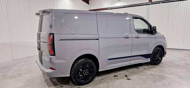 Ford Transit Custom image 5