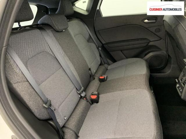 Renault Captur image 9