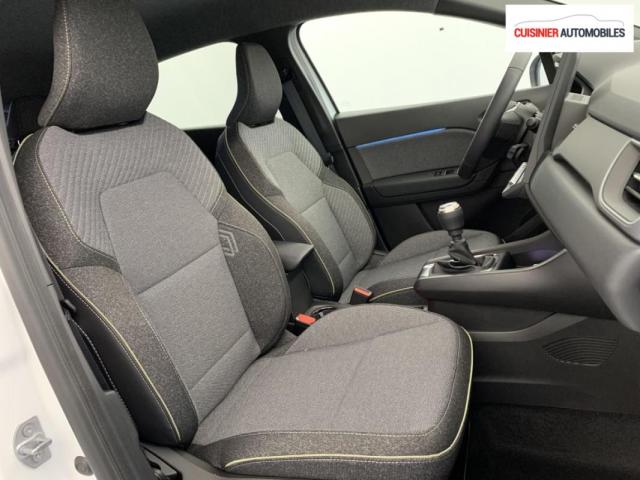 Renault Captur image 2