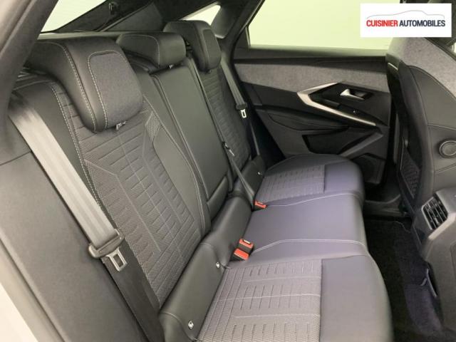 Peugeot 3008 image 8