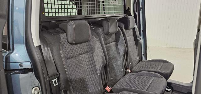 Peugeot Rifter image 1