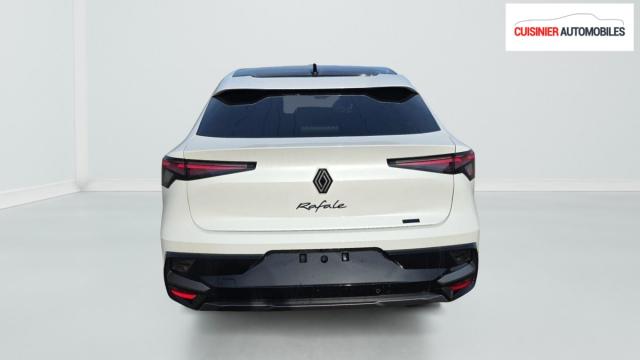 Renault Rafale image 9