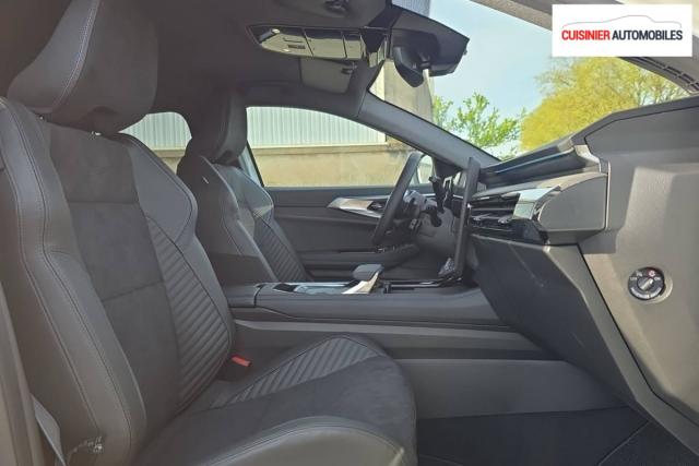 Renault Rafale image 7