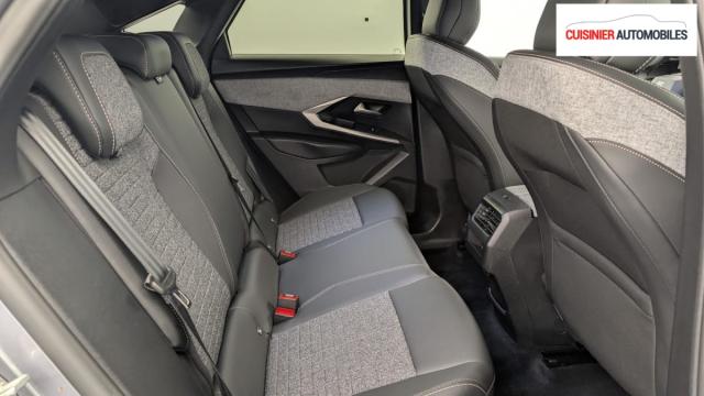 Peugeot 3008 image 1