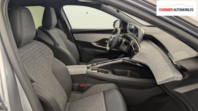 Peugeot 3008 image 3