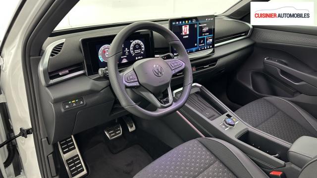 Volkswagen T-Roc image 1