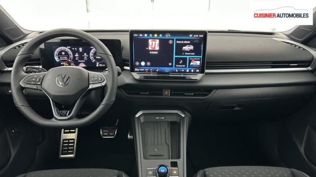 Volkswagen T-Roc image 9