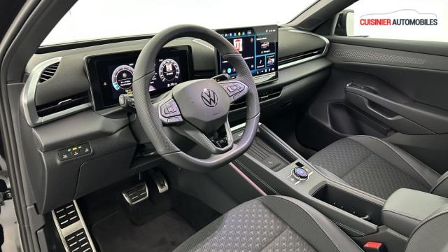 Volkswagen T-Roc image 2