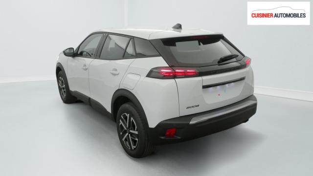 Peugeot 2008 image 1