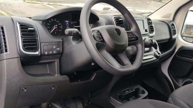Peugeot Boxer image 4