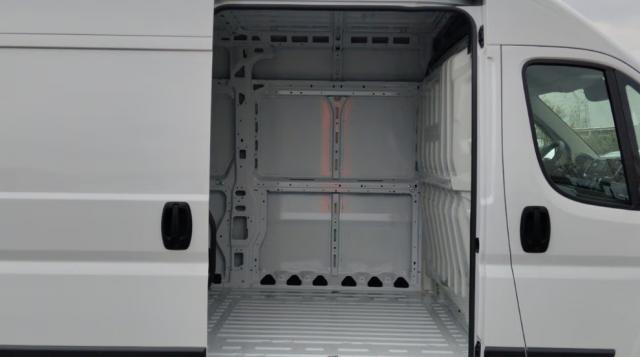 Peugeot Boxer image 5