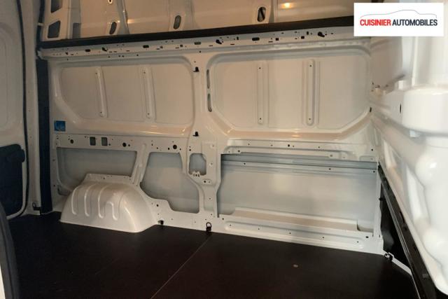 Renault Trafic image 4