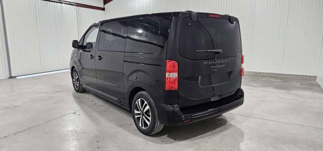 Peugeot Traveller image 4